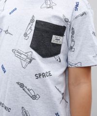 Camiseta-Infantil-Estampada-Space-com-Bolso-Manga-Curta-Cinza-Mescla-Claro-9534263-Cinza_Mescla_Claro_4