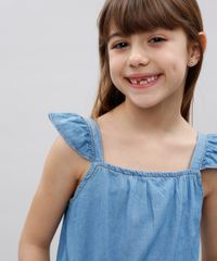 Macacao-Jeans-Infantil-com-Babado-e-Botao-Sem-Manga-Azul-Medio-9582544-Azul_Medio_4
