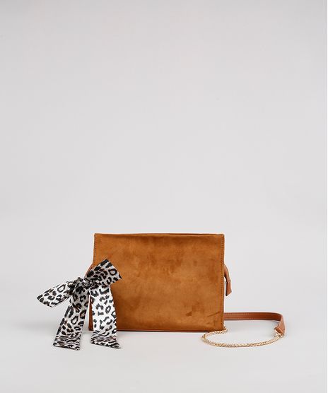 Bolsa-Feminina-Transversal-Media-em-Suede-com-Lenco-e-Corrente-Caramelo-9484654-Caramelo_1