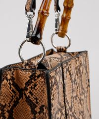 Bolsa-Feminina-Media-Croco-Estampada-Animal-Print-com-Alca-de-Mao-Bege-9484652-Bege_6