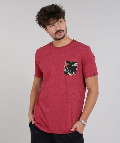 Camiseta-Masculina-com-Bolso-Estampado-Tropical-Manga-Curta-Gola-Careca-Vermelho-Escuro-9536545-Vermelho_Escuro_1