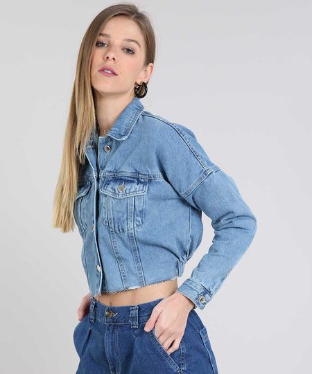 cropped com jaqueta jeans