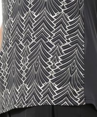Blusa-com-Estampa-Abstrata-Preta-8530383-Preto_4