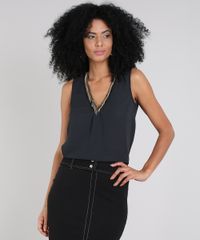 Regata-Feminina-com-Franjas-Decote-V-Preta-9430695-Preto_1