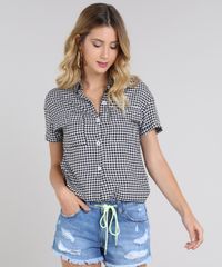 Camisa-Feminina-Estampada-Xadrez-Vichy-com-Bolso-e-Botoes-Manga-Curta-Preta-9600346-Preto_1