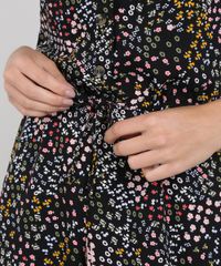 Macaquinho-Feminino-Estampado-Floral-Manga-Curta-Preto-9514239-Preto_4