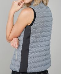 Colete-Feminino-Estampado-Xadrez-Puffer-Com-Fivela-Preto-9358282-Preto_4