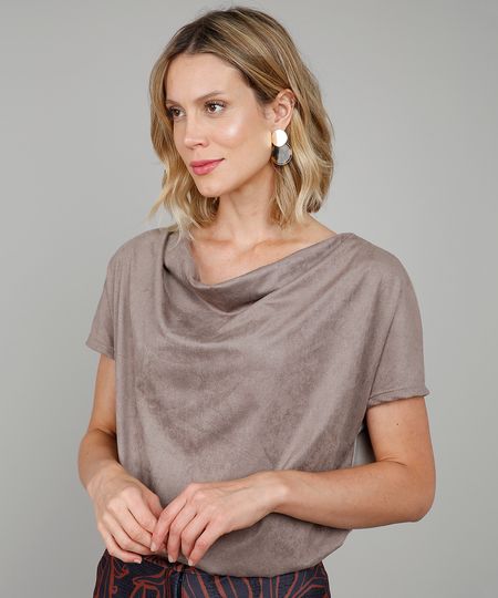 Regata-Feminina-em-Suede-Gola-Degage-Bege-Escuro-9577183-Bege_Escuro_1 Regata-Feminina-em-Suede-Gola-Degage-Bege-Escuro-9577183-Bege_Escuro_1