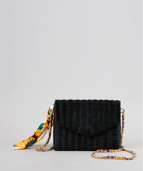 Bolsa-Feminina-Transversal-em-Palha-de-Ratan-com-Lenco-Estampado-Floral-Preta-9255542-Preto_1