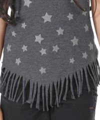 Regata-Estampada-de-Estrelas-com-Franjas-Cinza-8447492-Cinza_4