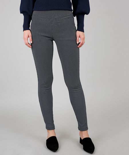 Calca-Legging-Feminina-Estampada-de-Poa-com-Bolsos-Preta-9542865-Preto_1 Calca-Legging-Feminina-Estampada-de-Poa-com-Bolsos-Preta-9542865-Preto_1