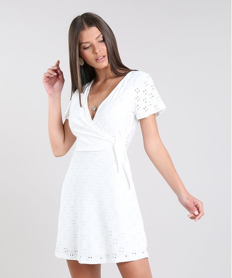 vestido curto off white