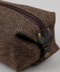 Necessaire-Masculina-Estampada-Quadriculada-Marrom-9592360-Marrom_3