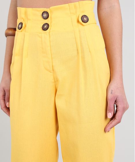 calça de linho mostarda