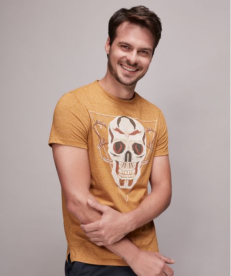 Camiseta-Masculina-Slim-Fit-com-Estampa-de-Caveira-Manga-Curta-Gola-Careca-Mostarda-9603042-Mostarda_1