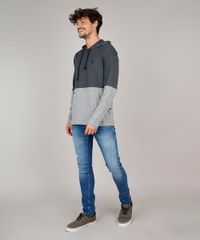 Camiseta-Masculina-com-Recorte-e-Capuz-Manga-Longa-Cinza-Mescla-Escuro-9626497-Cinza_Mescla_Escuro_3