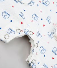 Macaquinho-Infantil-Estampado-de-Elefante-com-Bolsos-Manga-Curta-Off-White-9612852-Off_White_5