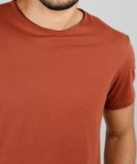 Camiseta-Masculina-Basica-Slim-Fit-Manga-Curta-Gola-Careca-Marrom-9607371-Marrom_4