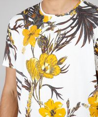 Camiseta-Masculina-Comfort-Fit-Estampada-Floral-Manga-Curta-Gola-Careca-Off-White-9607435-Off_White_4