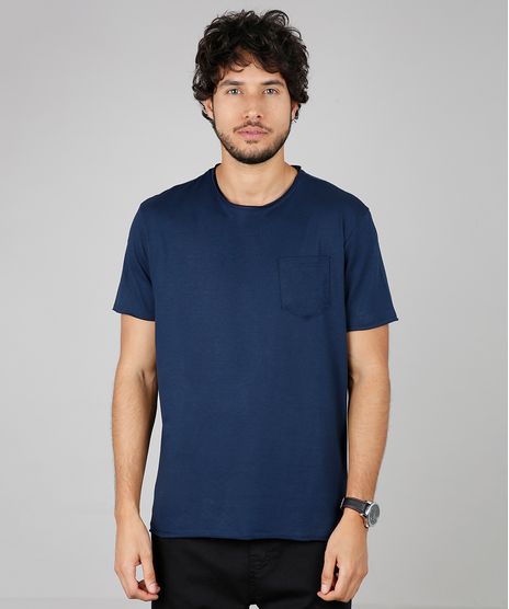Camiseta-Masculina-Basica-com-Bolso-Manga-Curta-Gola-Careca-Azul-Marinho-9594430-Azul_Marinho_1