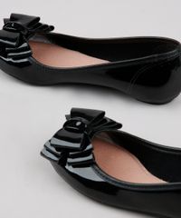 Sapatilha-Infantil-Molekinha-em-Verniz-com-Laco--Preta-9673230-Preto_6