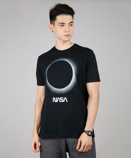 Camiseta-Masculina-Eclipse-Lunar-Manga-Curta-Gola-Careca-Preta-9687488-Preto_1 Camiseta-Masculina-Eclipse-Lunar-Manga-Curta-Gola-Careca-Preta-9687488-Preto_1