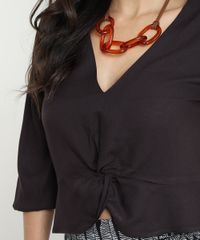 Blusa-Feminina-Cropped-com-No-Manga-7-8-Decote-V-Preta-9535288-Preto_4