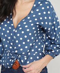Blusa-Feminina-Cropped-Estampada-de-Poa-com-No-Manga-7-8-Decote-V-Azul-9535287-Azul_4