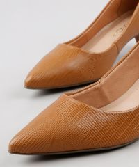 Scarpin-Feminino-Via-Uno-com-Textura-Bico-Fino-Caramelo-9661669-Caramelo_2