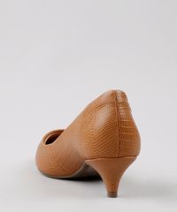 Scarpin-Feminino-Via-Uno-com-Textura-Bico-Fino-Caramelo-9661669-Caramelo_3