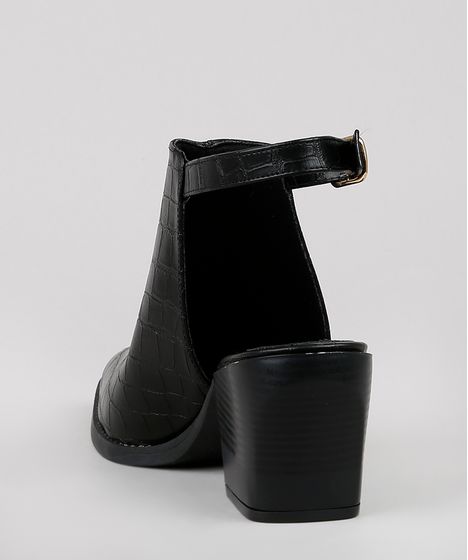 open boot bico fino