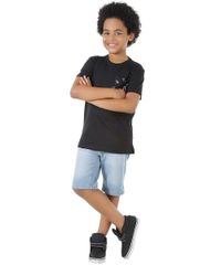 Camiseta-com-Bolso-Estampado-Preto-8573506-Preto_3