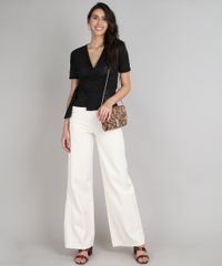 Blusa-Feminina-Transpassada-Devore-com-Arabescos-Manga-Curta-Decote-V-Preta-9636061-Preto_3