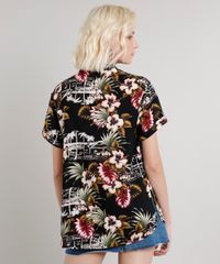 Camisa-Feminina-Estampada-Tropical-com-Fenda-Manga-Curta-Preta-9533121-Preto_2