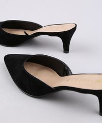 Mule-Feminino-Via-Uno-Bico-Fino-Salto-Baixo-em-Veludo-Preto-9661670-Preto_5