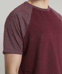 Camiseta-Masculina-Raglan-Basica-Manga-Curta-Decote-Careca-Vinho-8808223-Vinho_4