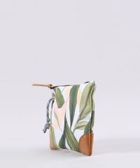 Necessaire-Feminina-Estampada-de-Folhagem-Off-White-9645165-Off_White_2 Necessaire-Feminina-Estampada-de-Folhagem-Off-White-9645165-Off_White_2