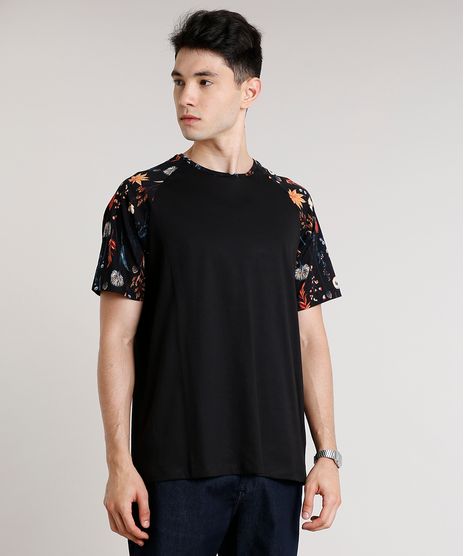 Camiseta-Masculina-Raglan-com-Estampa-Floral-Manga-Curta-Gola-Careca-Preta-9511105-Preto_1