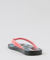Chinelo-Feminino-Ipanema-Estampado-de-Flamingos-Preto-9422667-Preto_3