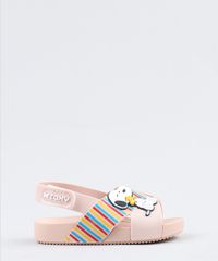 Sandalia-Infantil-Zaxy-Nina-Snoopy-com-Tiras-Cruzadas-Rose-9471611-Rose_4 Sandalia-Infantil-Zaxy-Nina-Snoopy-com-Tiras-Cruzadas-Rose-9471611-Rose_4