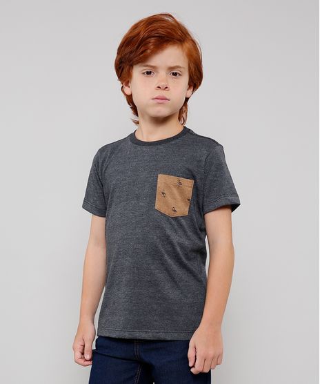 Camiseta-Infantil-com-Bolso-Estampado-de-Flamingo-Manga-Curta-Cinza-Mescla-Escuro-9605092-Cinza_Mescla_Escuro_1