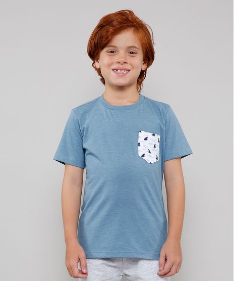 Camiseta-Infantil-com-Bolso-Estampado-de-Tubaroes-Manga-Curta-Azul-9605510-Azul_1