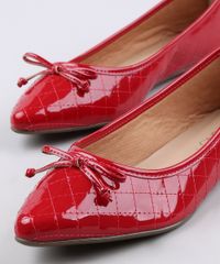 Sapatilha-Feminina-Via-Uno-Bico-Fino-em-Verniz-com-Matelasse-Vermelha-9673904-Vermelho_2