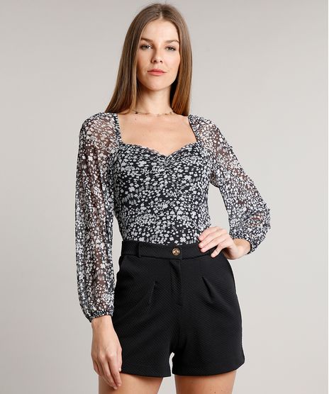 Blusa-Feminina-Estampada-Floral-em-Tule-Manga-3-4-Decote-Coracao-Preta-9696022-Preto_1