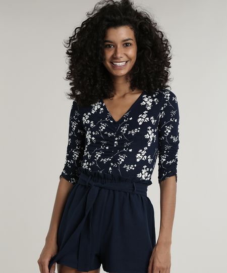 Blusa-Feminina-Cropped-Estampada-Floral-com-Franzido-Manga-7-8-Decote-V-Azul-Marinho-9697074-Azul_Marinho_1 Blusa-Feminina-Cropped-Estampada-Floral-com-Franzido-Manga-7-8-Decote-V-Azul-Marinho-9697074-Azul_Marinho_1