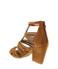Sandalia-em-Suede-com-Laser-Cut-Caramelo-8468243-Caramelo_3 Sandalia-em-Suede-com-Laser-Cut-Caramelo-8468243-Caramelo_3