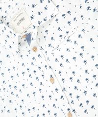 Camisa-Infantil-Estampada-de-Coqueiros-com-Bolso-Manga-Curta-Off-White-9545402-Off_White_3