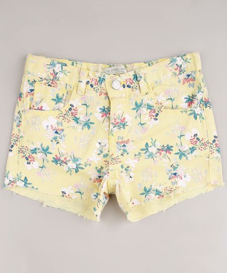 Short-de-Sarja-Infantil-Estampado-Floral-com-Barra-Desfiada-Amarela-9672531-Amarelo_1 Short-de-Sarja-Infantil-Estampado-Floral-com-Barra-Desfiada-Amarela-9672531-Amarelo_1