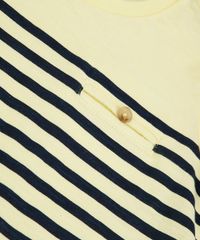 Camiseta-Infantil-com-Bolso-e-Listras-Manga-Curta-Amarela-Claro-9537827-Amarelo_Claro_6