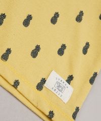 Camiseta-Infantil-Estampada-de-Abacaxis-em-Piquet-Manga-Curta-Gola-Portuguesa-Amarela-9725978-Amarelo_4
